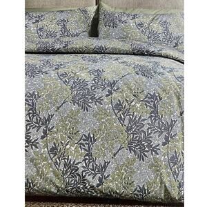 William Morris Queen Foliage Blue Green Duvet with two Pillow Shams